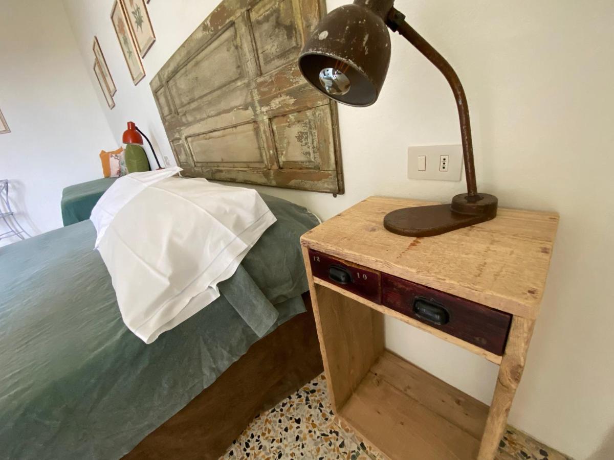 Rooms And Wine Al Castello Monteriggioni Exteriör bild